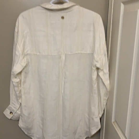 NWT Rip Curl beach shirt - Picture 4 of 5